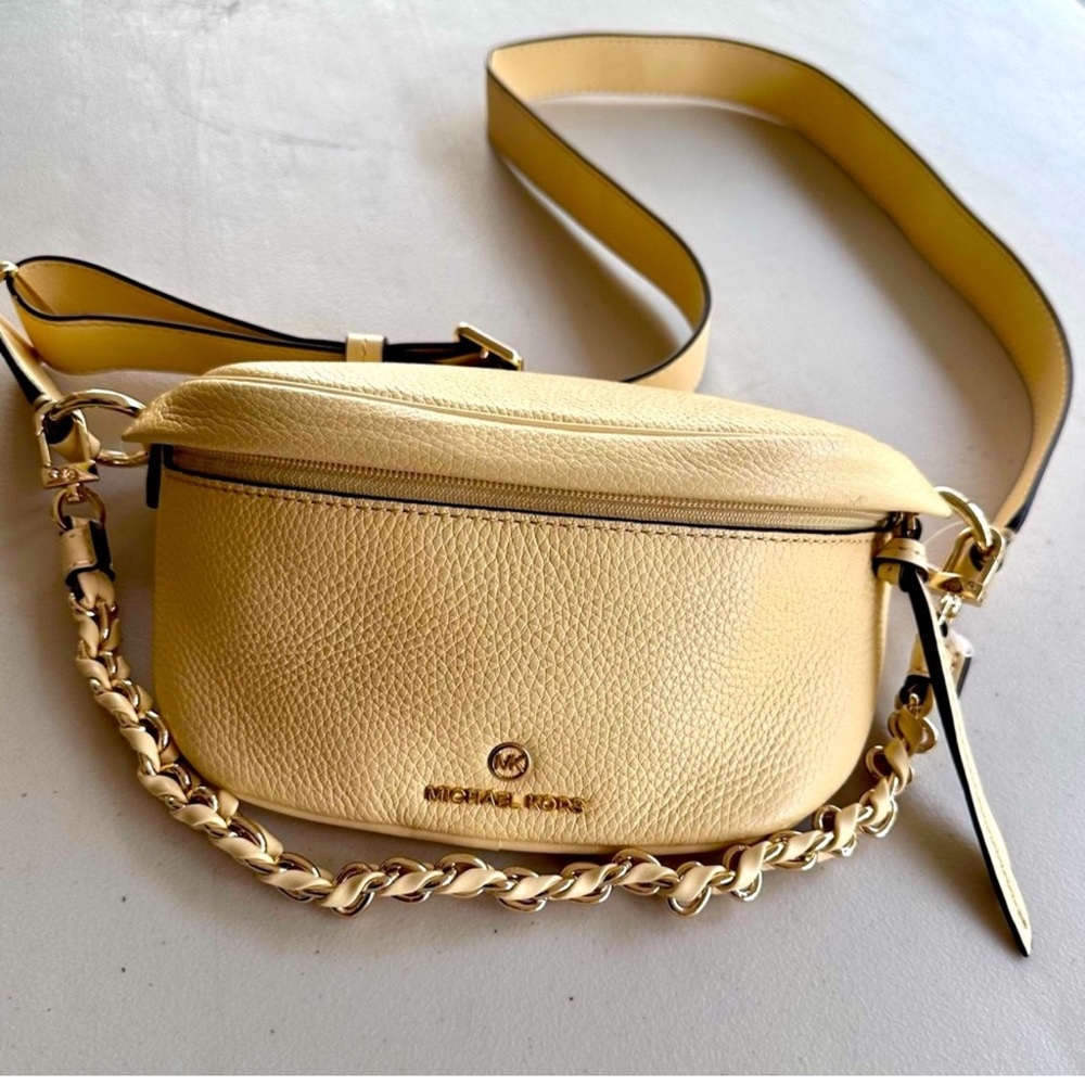 Michael Kors Cream Crossbody Belt Bag - Picture 9 of 14